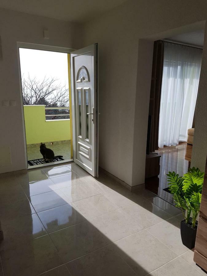 Over The Skyline Apartment Podstrana